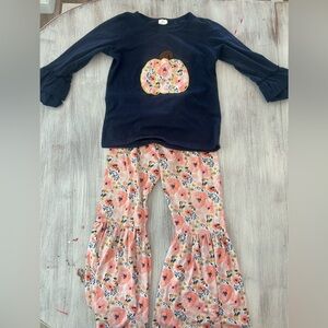 Girls Floral Pumpkin Outfit Bell Bottom Pants & Top Set Size 7–8